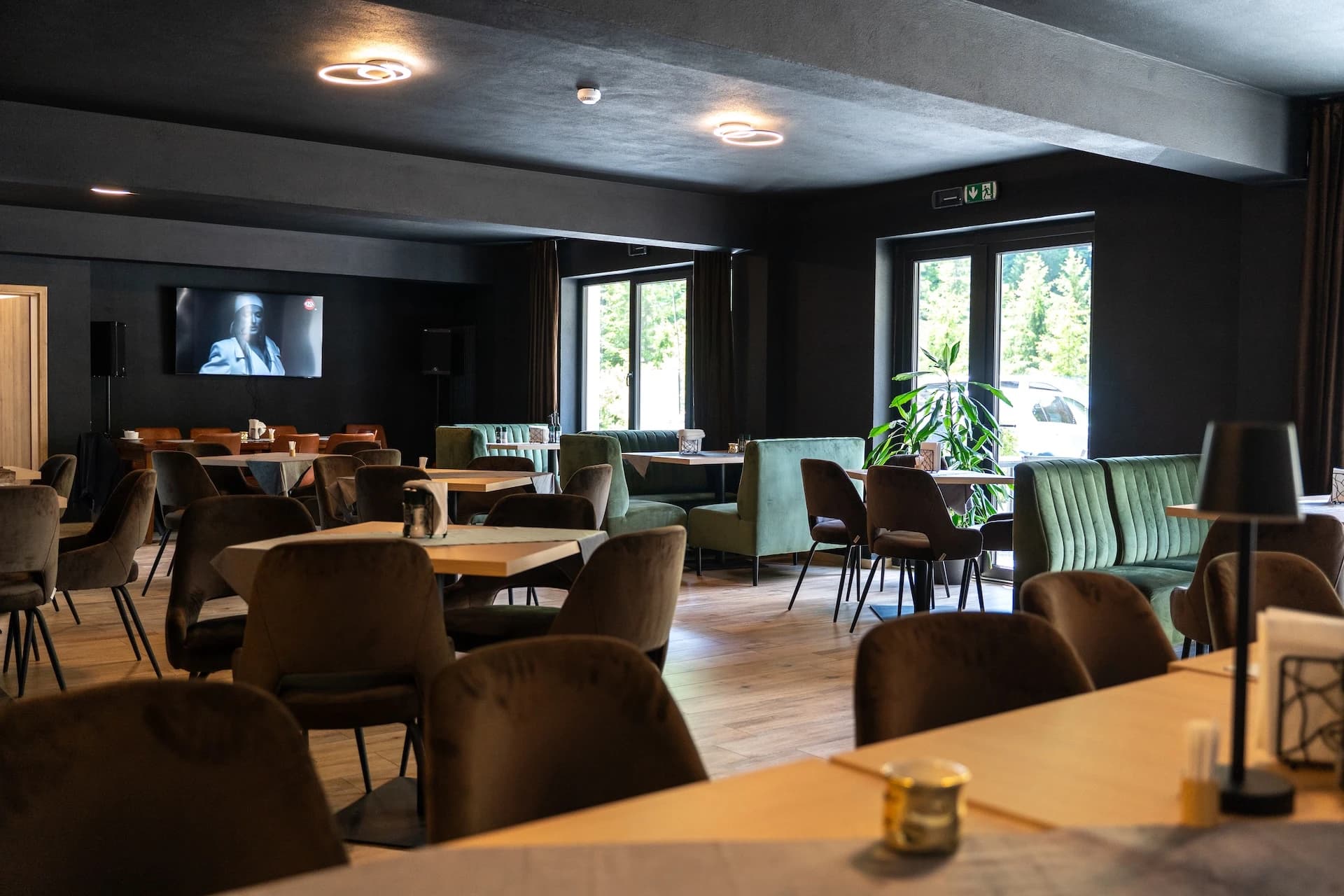 Restaurant Hotel Piscul Negru